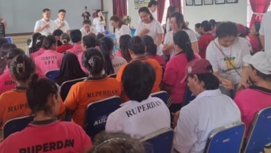 لقد فتح لي باب الهدوء والتعافي العاطفي بقلب مفتوح ...