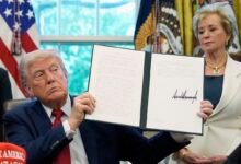 Des villes portent plainte contre une modification des règles applicables aux employeurs du programme PSLF.