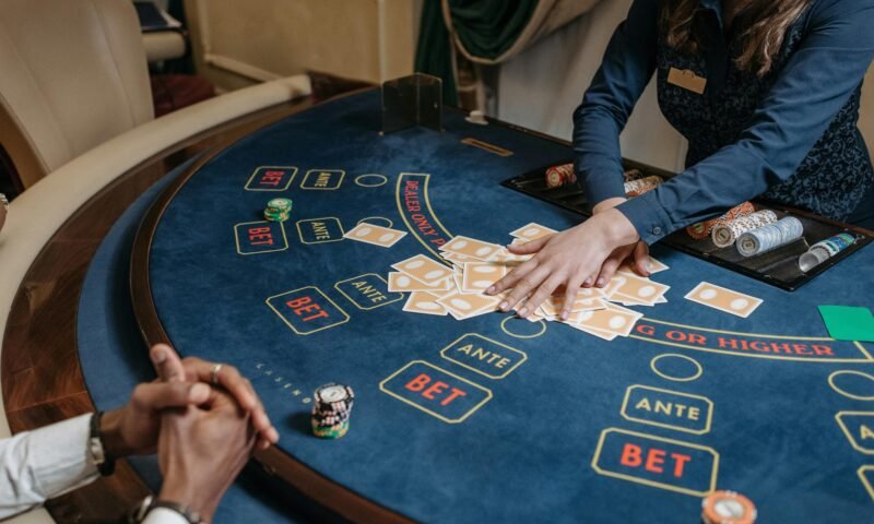 How to invest in luxury gaming experiences » Investments How to invest in luxury gaming experiences