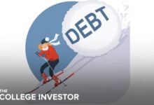 كرة ثلج الديون مقابل انهيار الديون: أيهما أفضل؟