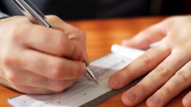 Welchen Betrag Familien tatsächlich aus eigener Tasche für das Studium bezahlen